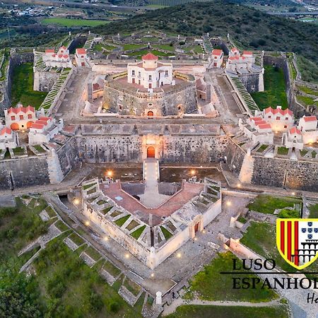 Готель Alojamento Elvas Luso Espanhola Екстер'єр фото