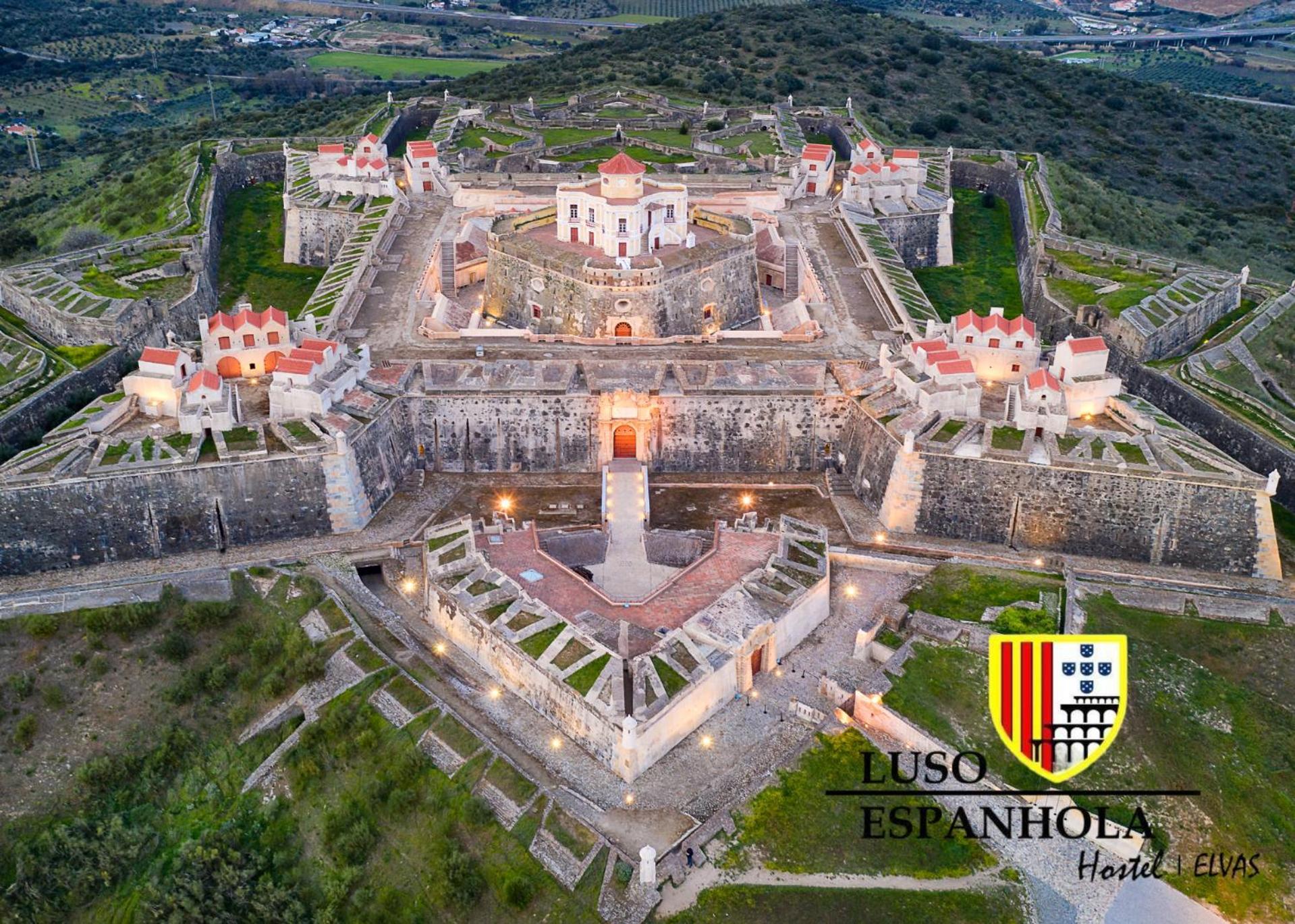 Готель Alojamento Elvas Luso Espanhola Екстер'єр фото